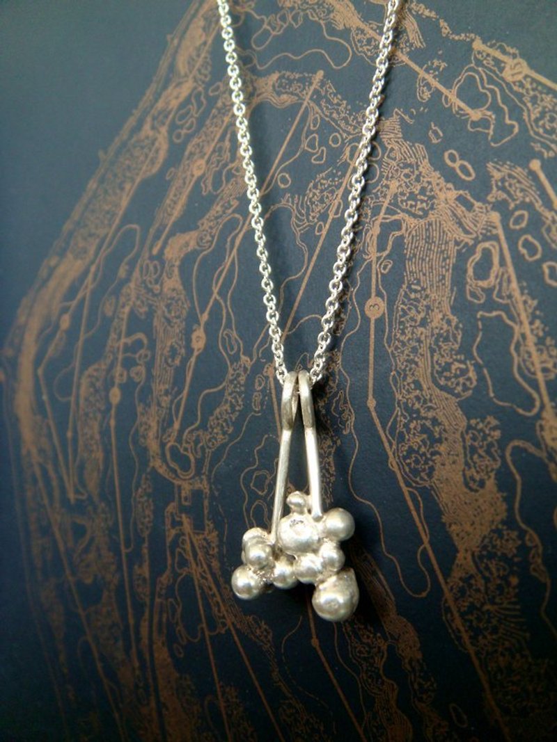 【StUdio】- Dot Dot Series Necklace 4 - Necklaces - Other Metals White