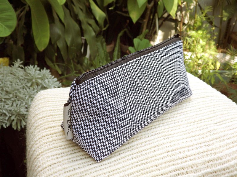 Houndstooth multi-purpose three-dimensional storage bag - Toiletry Bags & Pouches - Other Man-Made Fibers Black