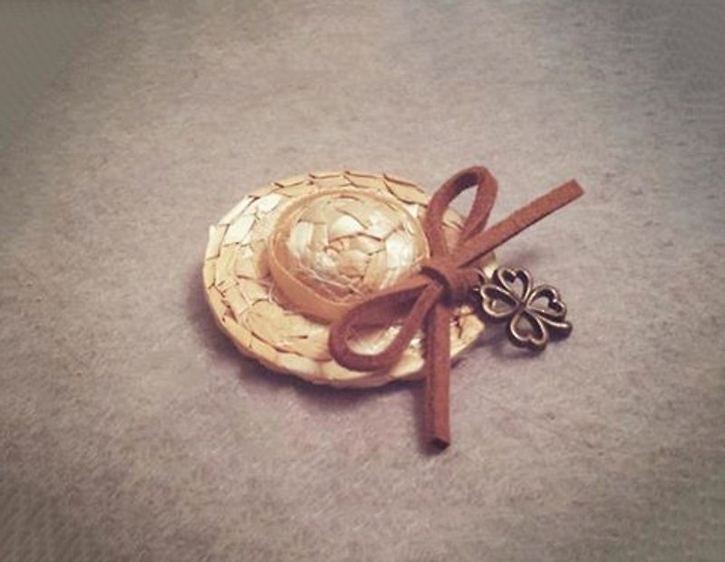 Handmade little hat hair clip/ hair band/ corsage - Hair Accessories - Other Materials Gold
