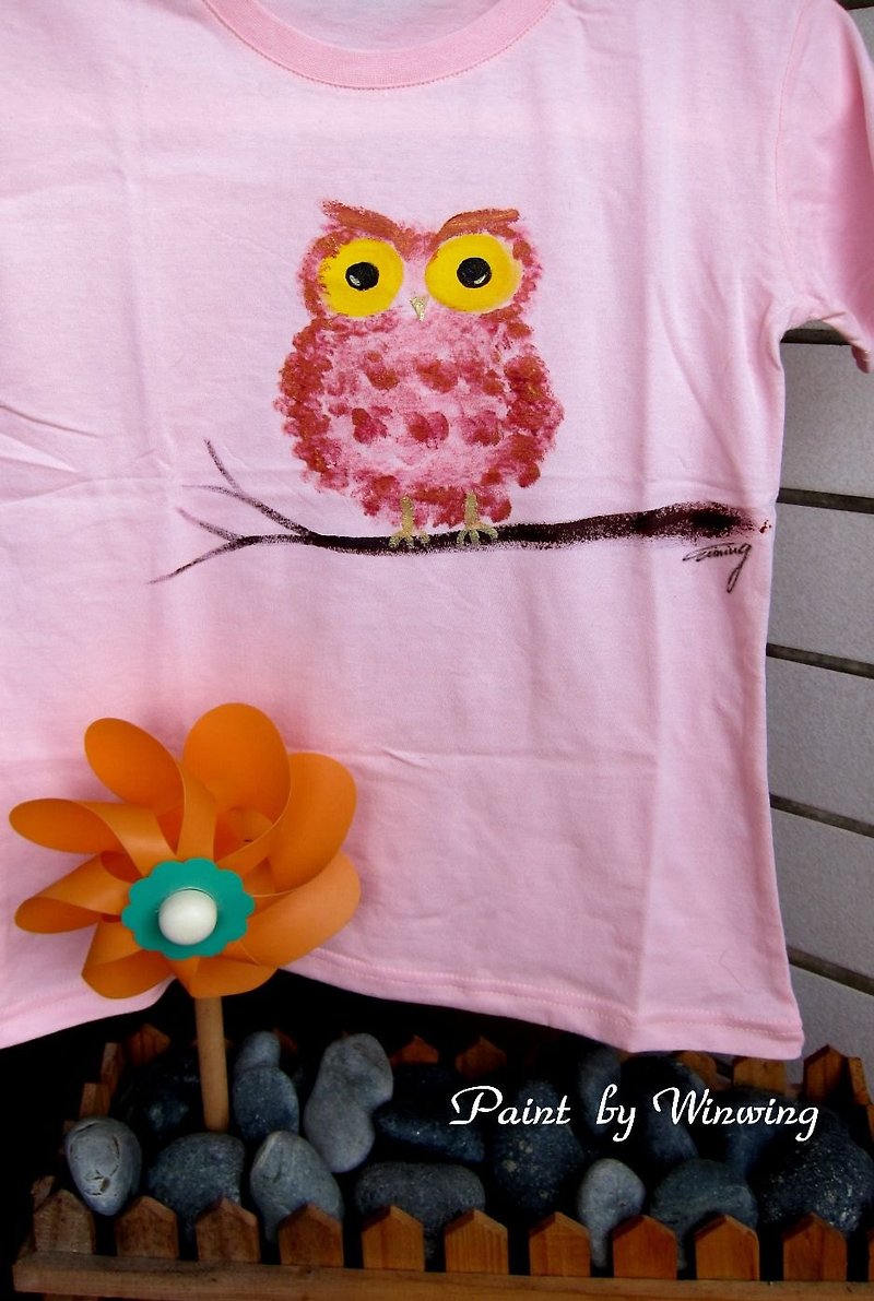 Owl chicks-Winwing hand-painted clothes - เสื้อยืดผู้หญิง - วัสดุอื่นๆ 