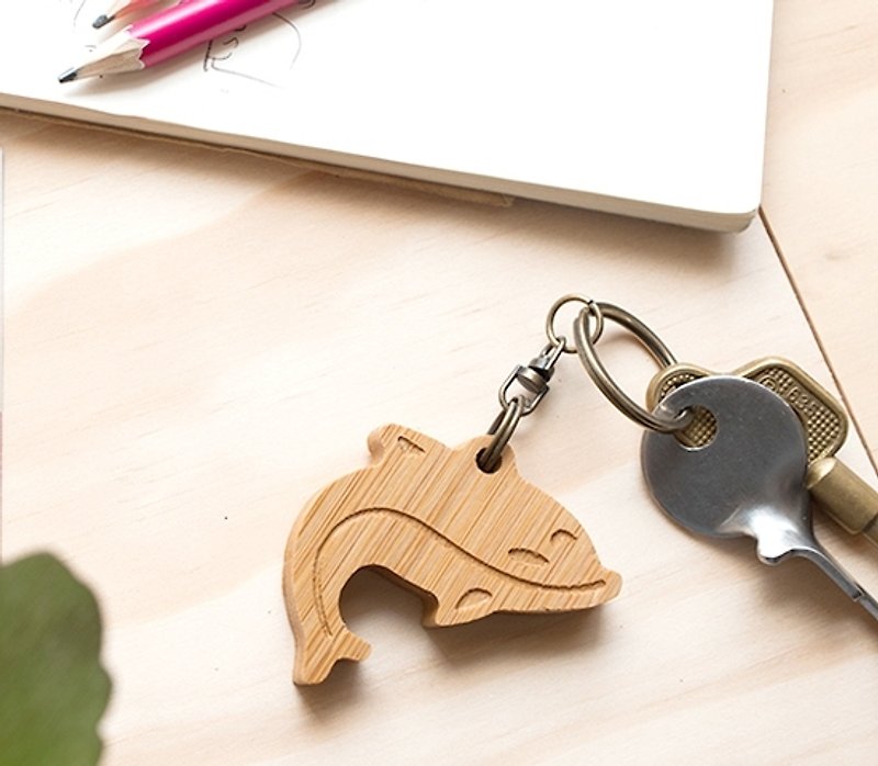 [Customized gifts] cute animal series / little dolphin key ring birthday Christmas lover gift - Keychains - Wood Brown