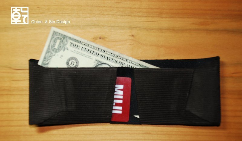 Low-key small wallet - กระเป๋าสตางค์ - วัสดุอื่นๆ สีนำ้ตาล