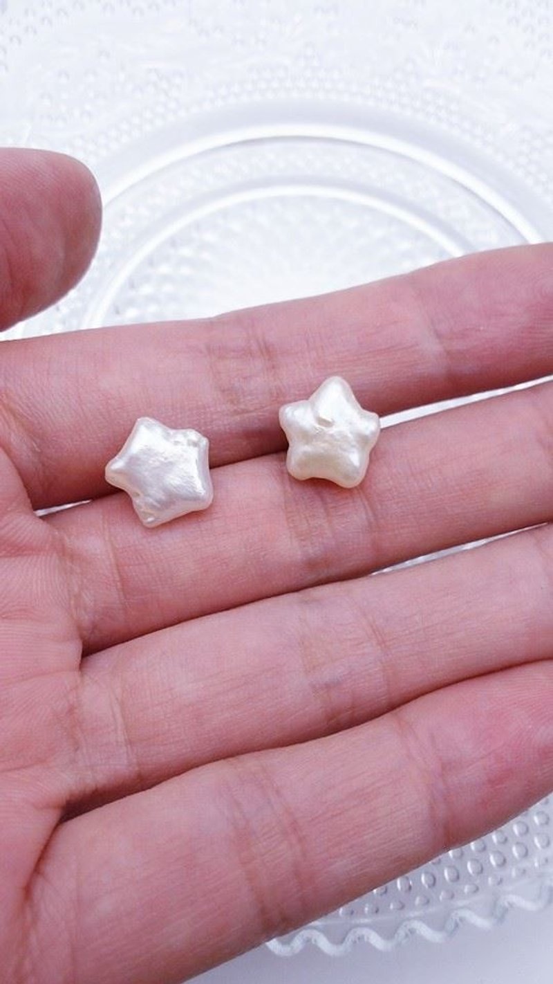 [Lost and find the star] natural freshwater pearl earrings Harmonie \ ear clip - Earrings & Clip-ons - Gemstone White