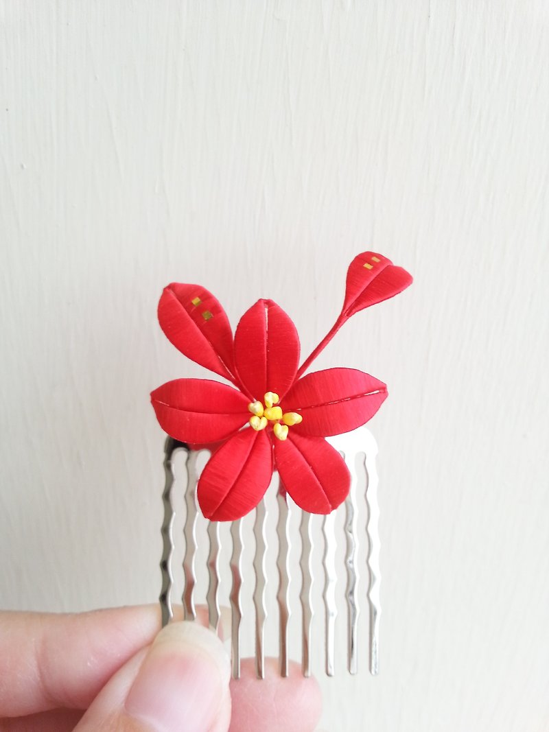 [Chun Zihua] Lily-a hundred years of good harmony - Hair Accessories - Silk 