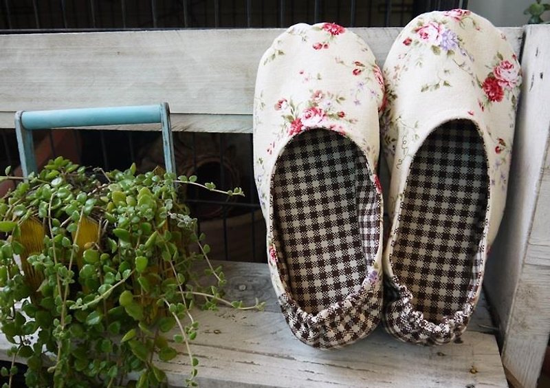 No spot cotton spring models elastic band Indoor Shoes - Plaid Floral - รองเท้าแตะในบ้าน - ผ้าฝ้าย/ผ้าลินิน สีนำ้ตาล