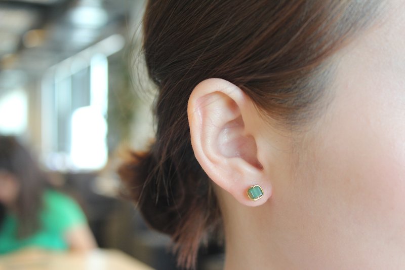 [A] classical sugar Emerald.3 emerald earrings ear acupuncture - Green DF - ต่างหู - เครื่องเพชรพลอย สีเขียว