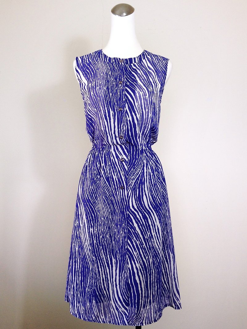 Ping-pong vintage [vintage dress / geometric blue sleeveless purple chiffon vintage dress] abroad back quality selection of vintage VINTAGE - ชุดเดรส - วัสดุอื่นๆ สีน้ำเงิน
