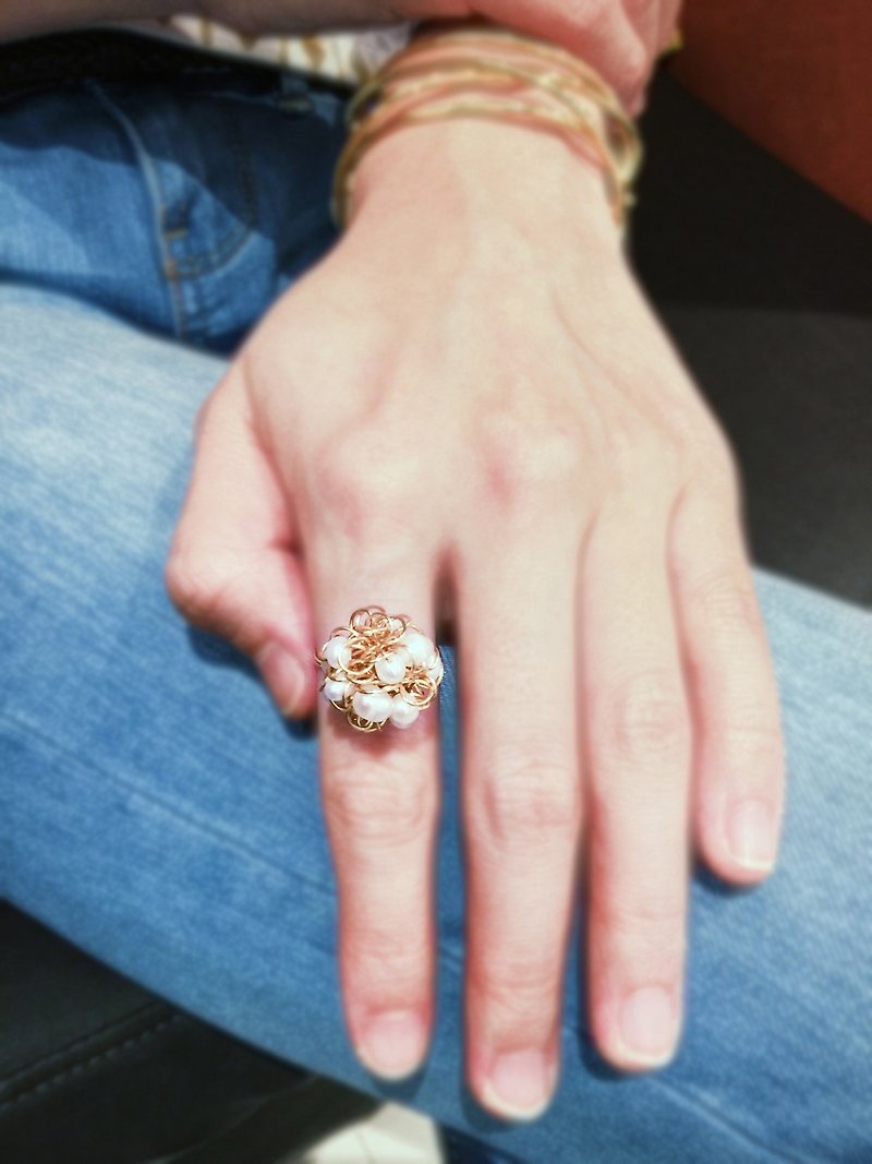 【捧花】珍珠戒指 - 戒指 - 其他金屬 卡其色