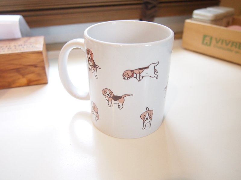 แก้ว Mug Beagle - แก้วมัค/แก้วกาแฟ - เครื่องลายคราม ขาว