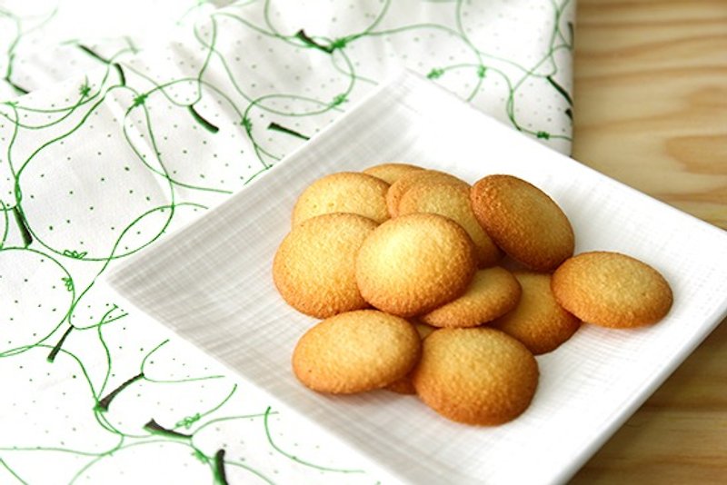 Cat tongue - Handmade Cookies - Fresh Ingredients Yellow