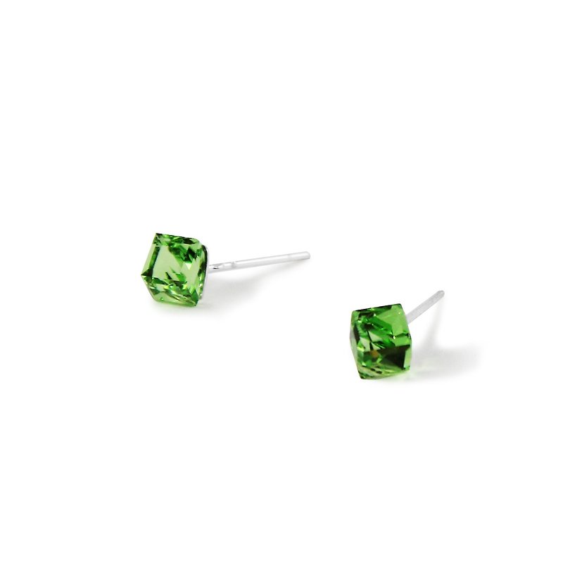 比比的眼晶系列-綠色小方塊水晶耳針 純銀耳針 - 耳環/耳夾 - 寶石 綠色