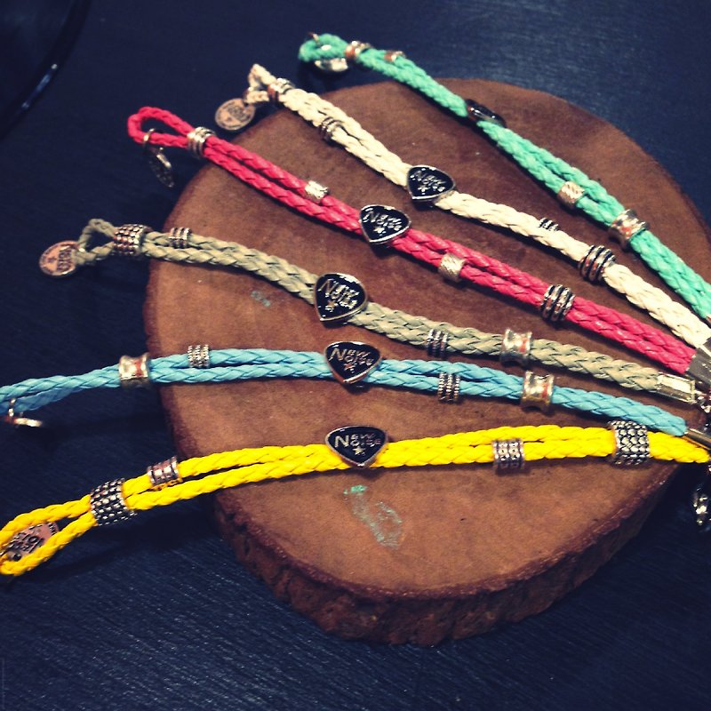 NEW NOISE - PARALLEL STUD LOGO PICK BRACELET - Bracelets - Genuine Leather Multicolor