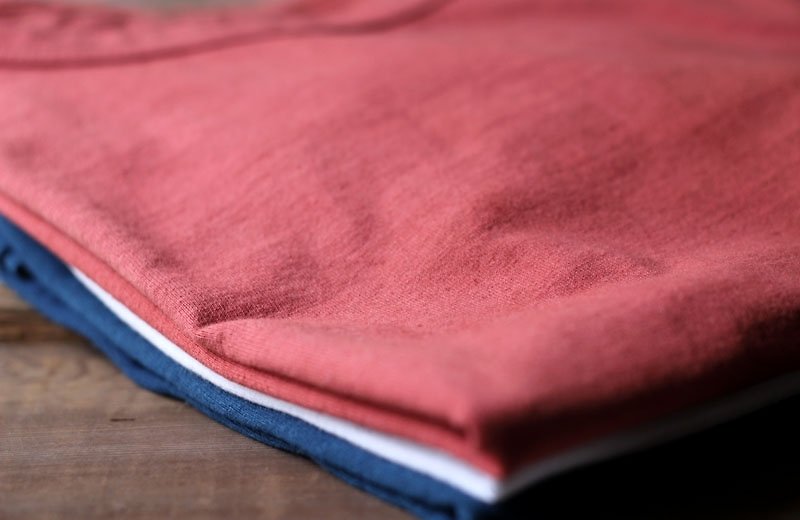 Madder dye T-shirt ░  L - เสื้อยืดผู้ชาย - ผ้าฝ้าย/ผ้าลินิน สีแดง