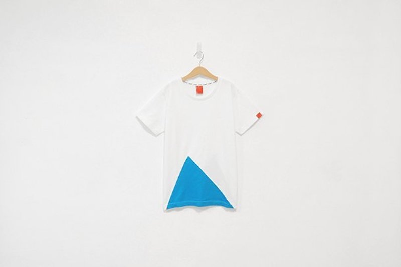 "H-ZOO" 不規則な三角形をパッチワーク Ｔシャツ -  ホワイト x ブルー - Tシャツ - その他の素材 ブルー