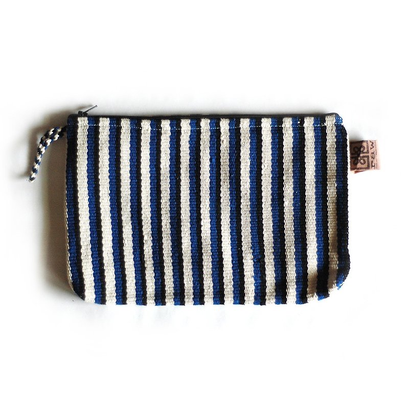 純棉手織atita 防水收納袋-藍黑條紋 - 化妝包/收納袋 - 棉．麻 藍色