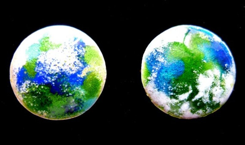 Earth // Enamel on 999 Fine Silver Ring - General Rings - Enamel Multicolor