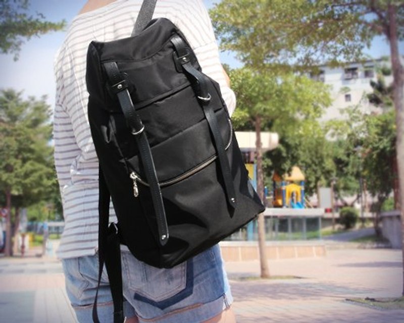 KOPER 【Qing Wu Charm】Relax Backpack (Made in Taiwan) - กระเป๋าเป้สะพายหลัง - วัสดุอื่นๆ สีดำ