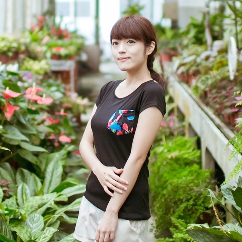 【生如夏花設計款】扶桑花女版T（首批限量款） - 女 T 恤 - 棉．麻 紅色