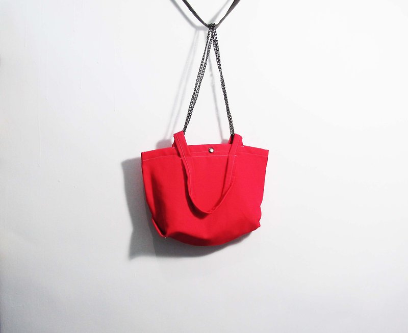 Wahr_ Pursuit shoulder bag backpack x x chain bag - Messenger Bags & Sling Bags - Other Materials 