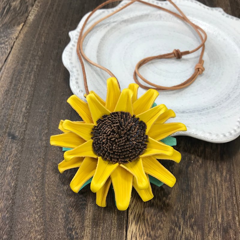 Leather Sunflower Neckline - Necklaces - Genuine Leather Yellow