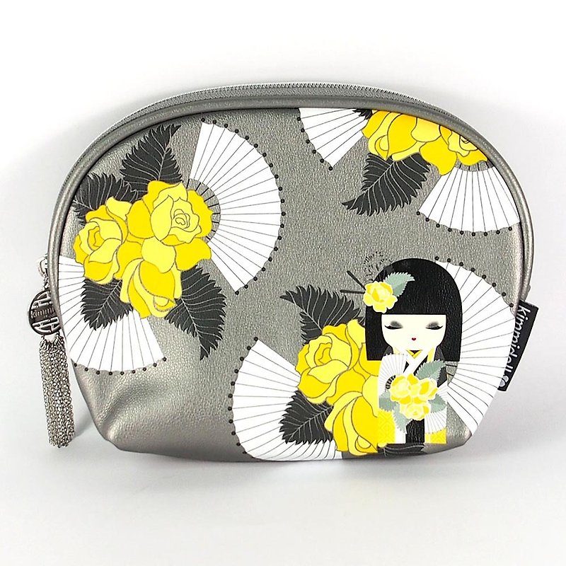 Cosmetic bag size L-Naomi is sincere and beautiful [Kimmidoll and blessing doll] - กระเป๋าเครื่องสำอาง - หนังแท้ สีเหลือง