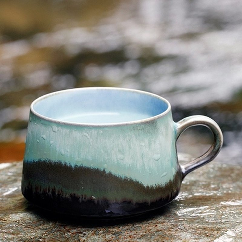 200cc [MSA] Wen Qing handmade ceramic cups cup landscape good mountains and good water temperature variable glaze modern hand-made ceramic cup mug hand-carved - Teapots & Teacups - Other Materials Green
