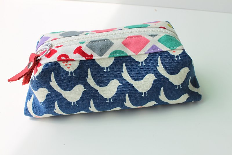 Bluebird pen cosmetic bag in the flying season towards the sun - Toiletry Bags & Pouches - Other Materials Blue