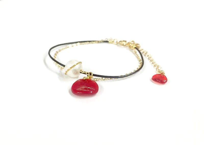 [Rosanne] [Little Prince Le Petit Prince] Rose and planet. Gold-plated bracelet / short chain - Bracelets - Other Metals Red
