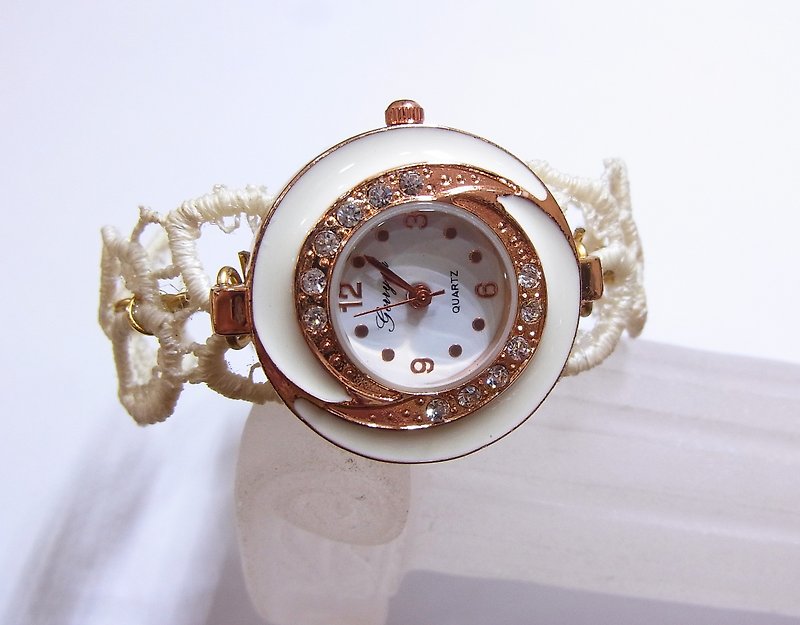 熱帶魚 白色 蕾絲 手鐲錶 手工限量 - 女錶 - 繡線 