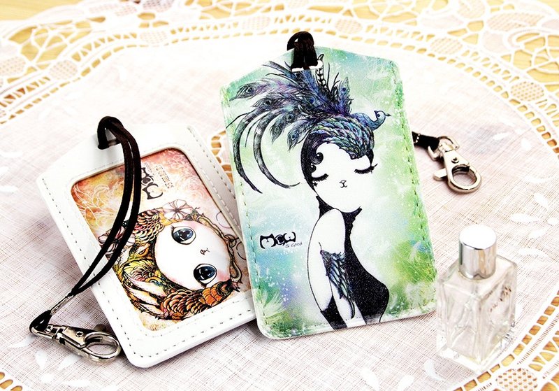 Good meow Universal Card Case - elegant fashion cat - ที่ใส่บัตรคล้องคอ - พลาสติก 