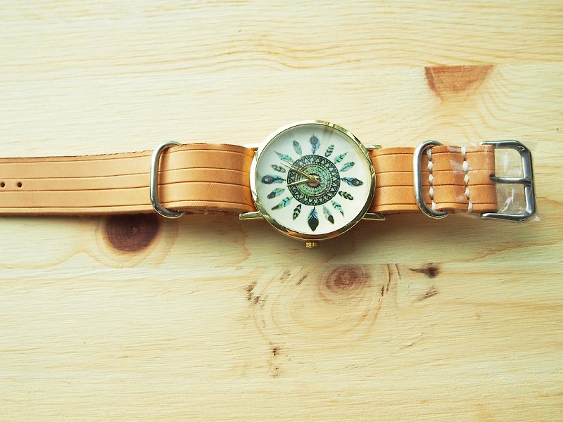 Hand-made vegetable tanned leather strap with ethnic feather core - นาฬิกาผู้หญิง - หนังแท้ 