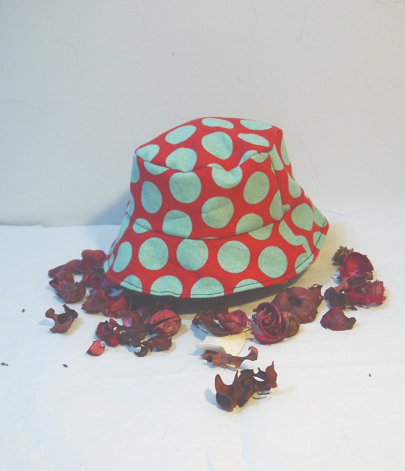 ♡ Duplex ♡ cute little blue dots on red / black white modern point hat - Hats & Caps - Other Materials Multicolor