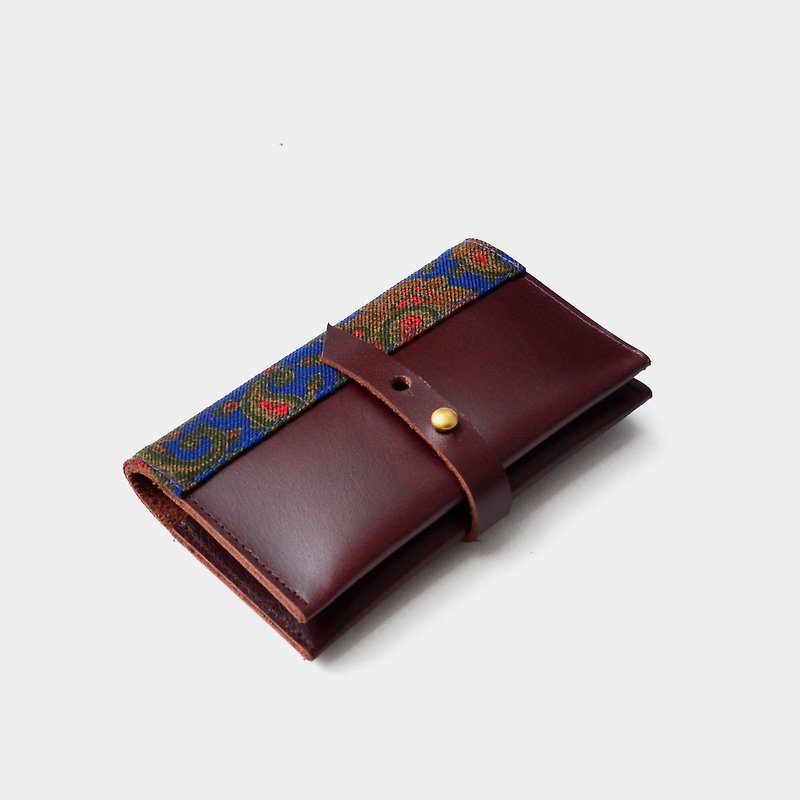 [Variety of insects do not change the heart of the proof] cowhide business card holder leather clip clip swim card holder brown leather graduation gift guest carved letter when the gift - ที่เก็บนามบัตร - หนังแท้ สีนำ้ตาล