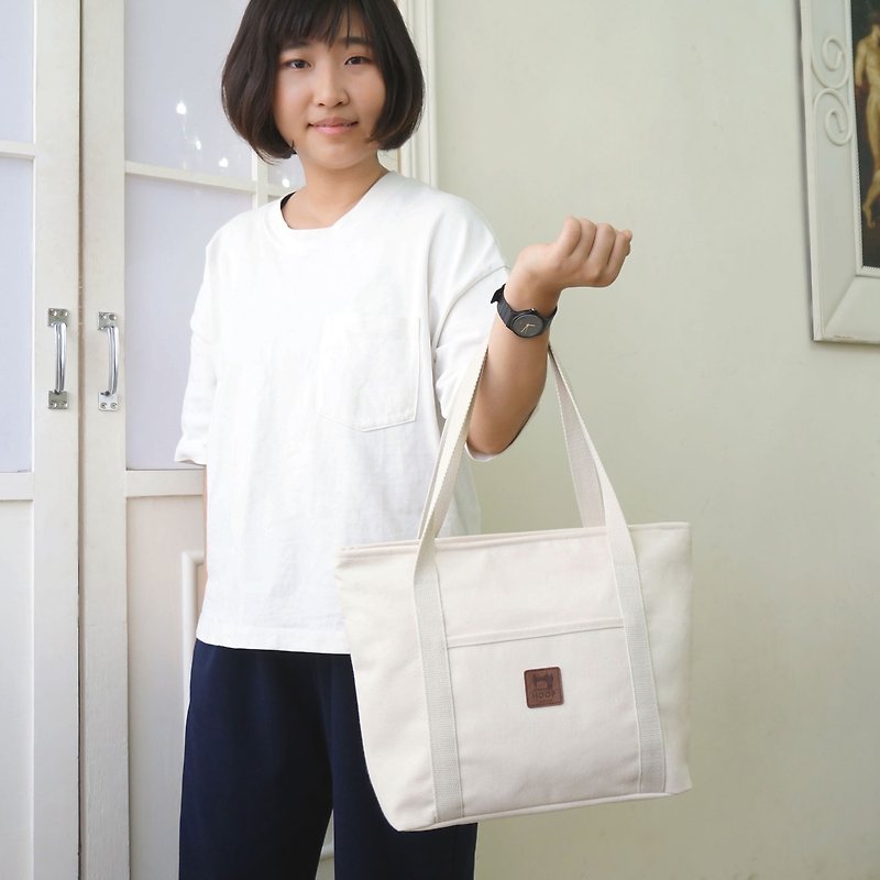 College wind tote bag | natural primary color - กระเป๋าแมสเซนเจอร์ - ผ้าฝ้าย/ผ้าลินิน ขาว