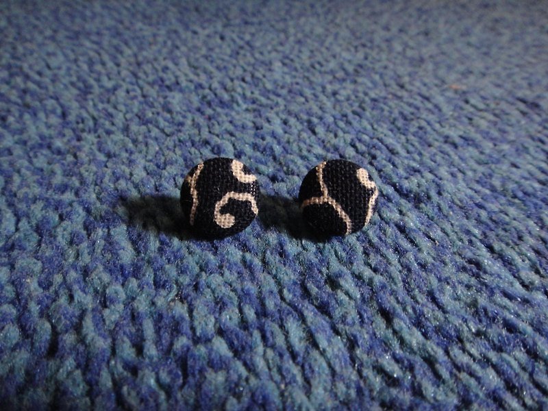(C) dark blue cloth around cloud _ button earrings random shipments [] C22BT / UY85 - Earrings & Clip-ons - Cotton & Hemp 