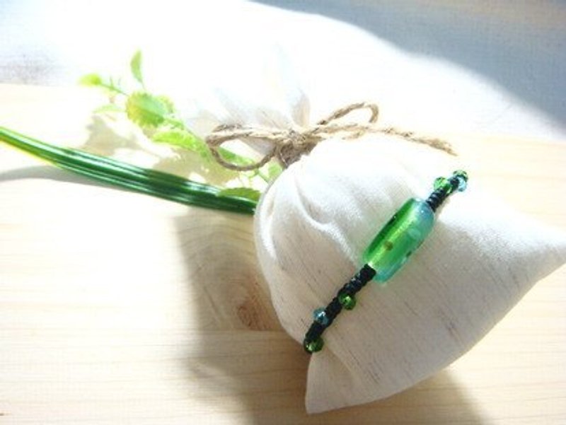 柚子林手工琉璃 - 招吉避邪 之 琉璃雙色手環 (淺水藍+鮮柚綠) - 手鍊/手鐲 - 玻璃 綠色