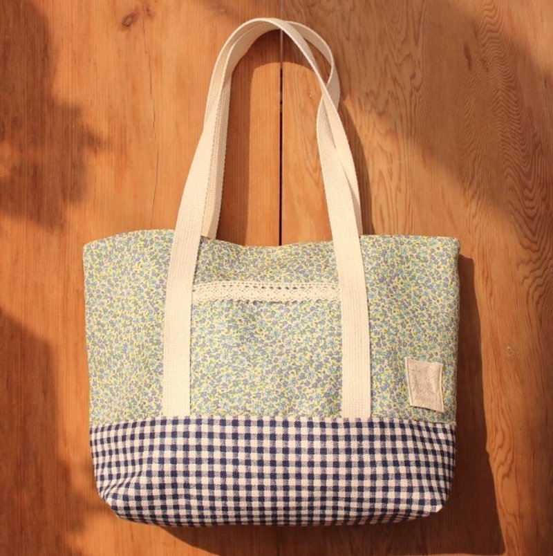 【十木米．Lorenza】baaciiga的 藍碎花 托特包 / 手提包 - Handbags & Totes - Other Materials Blue