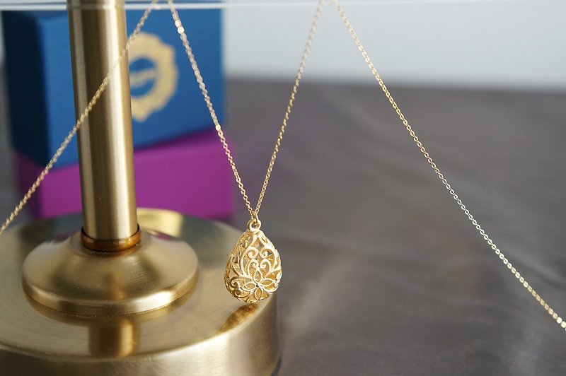 【14KGF】Necklace,Matt Gold Floral Teardrop Filigree - 長頸鍊 - 其他金屬 金色