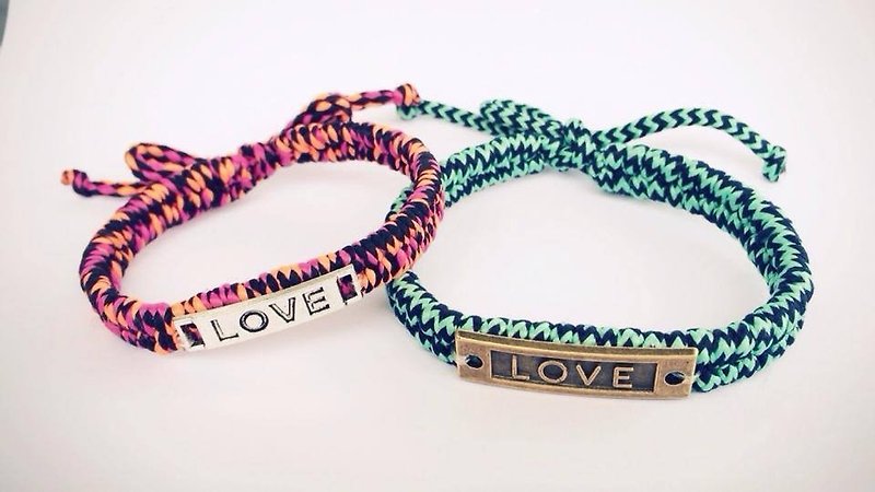 『Love』獨家情人編繩手環-綠色款 - Bracelets - Other Materials Multicolor