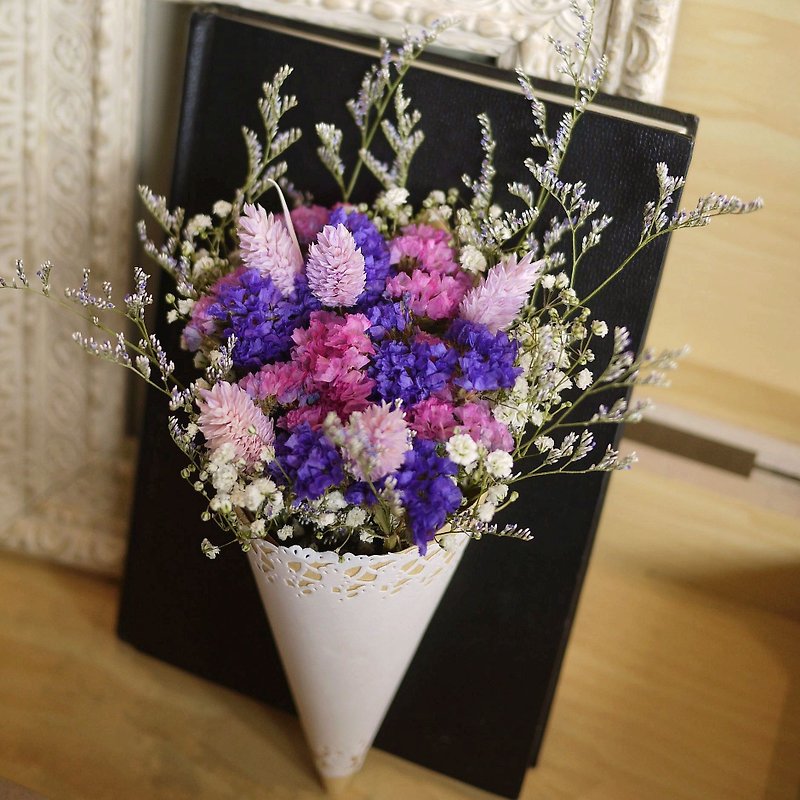 小品禮讚-粉紫星辰 滿天星卡斯比亞甜筒花束 - 植栽/盆栽 - 植物．花 紫色
