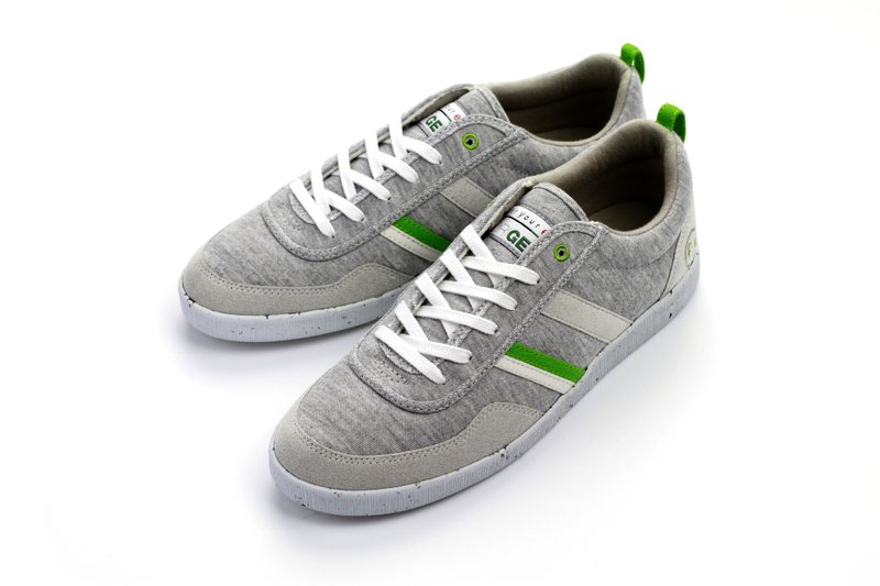 FYE French green shoe brand green light gray French ORIGEEN joint (recycling concept, durable, does not break down) Male Female models --- ‧ vigor of youth. One size # 41 - รองเท้าลำลองผู้หญิง - วัสดุอื่นๆ สีเทา