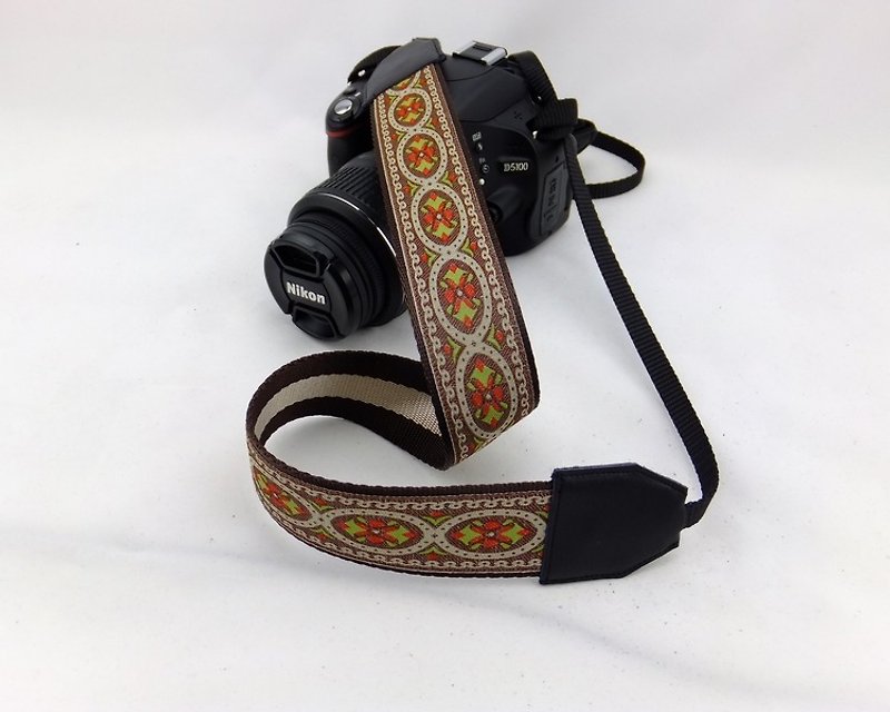 Camera strap can print personalized custom leather stitching national wind embroidery pattern 026 - ขาตั้งกล้อง - หนังแท้ สีกากี