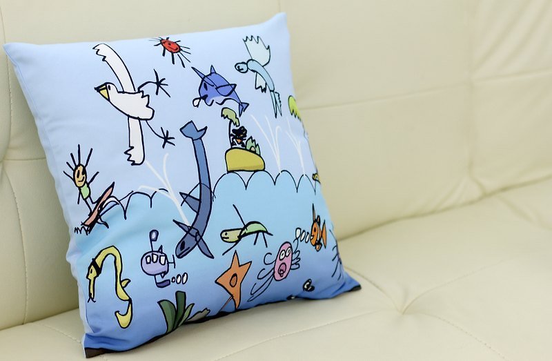 海洋世界抱枕套 - Pillows & Cushions - Other Materials Blue