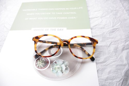 elements-eyewear 黃玳瑁色圓框梨型鏡 日本IOFT國際眼鏡展得獎品牌 日本手造