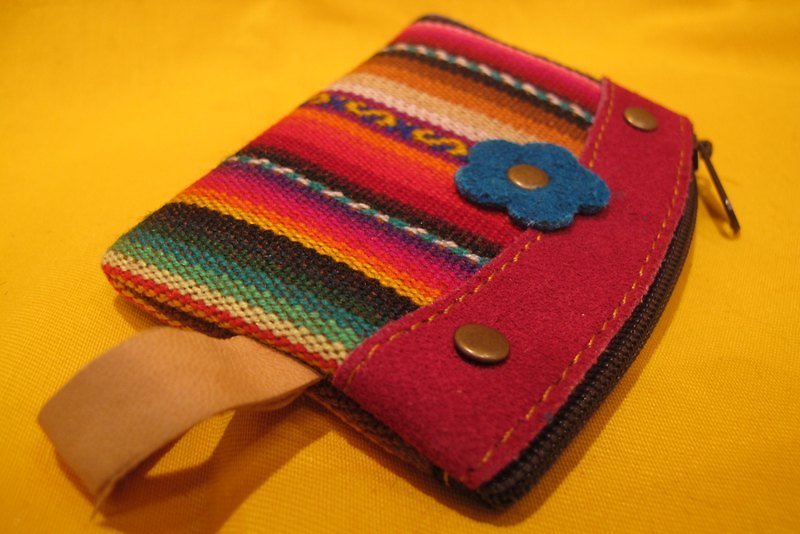 Small flower leather stitching Peruvian weaving square change-pink - กระเป๋าใส่เหรียญ - วัสดุอื่นๆ สึชมพู