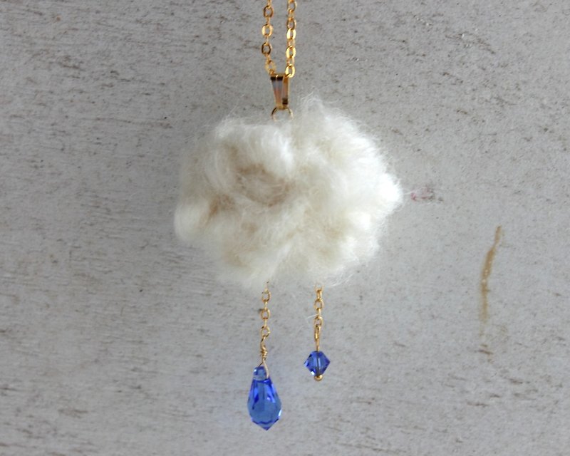 White Cloud and Blue Raindrop Necklace - Necklaces - Wool Blue