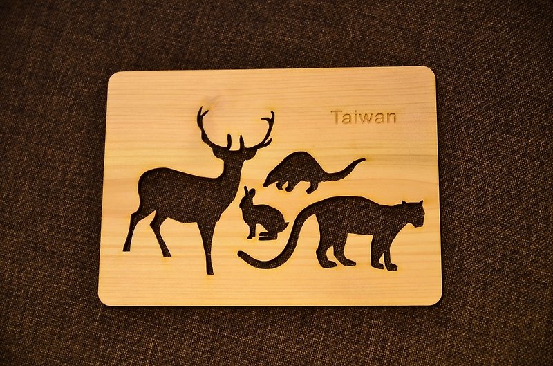 [Ichiro Wood Creation Museum] Postcards - Mainland Taiwan - Cards & Postcards - Wood Gold