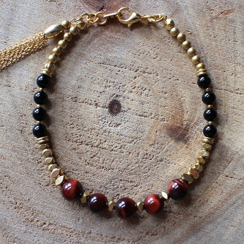 Muse natural wind series NO.80 red brass red tiger eye black onyx bracelet - สร้อยข้อมือ - วัสดุอื่นๆ สีแดง