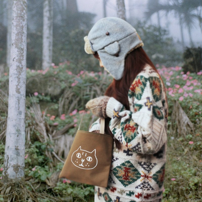 帆布貓手提袋︱呆臉貓︱咖啡．白 - 手提包/手提袋 - 其他材質 咖啡色
