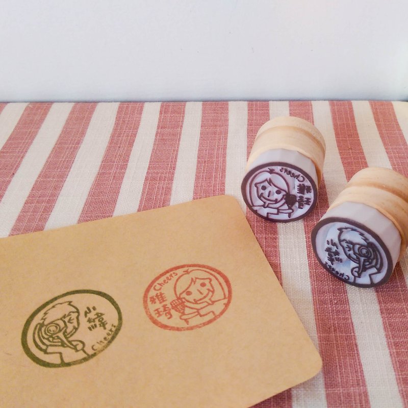 Full-customized | hand-carved name small round chapter (two groups) (can buy small ink pad) - ตราปั๊ม/สแตมป์/หมึก - ไม้ สีนำ้ตาล